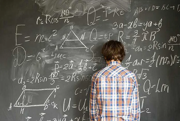 Почему гуманитарии испытывают трудности с пониманием математики