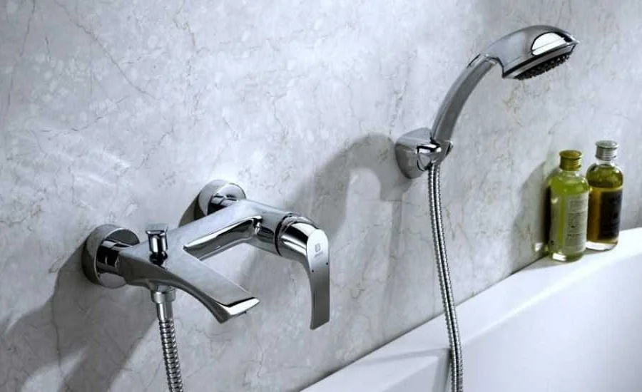 Какой смеситель для ванны с душем лучше выбрать: обзор и отзывы